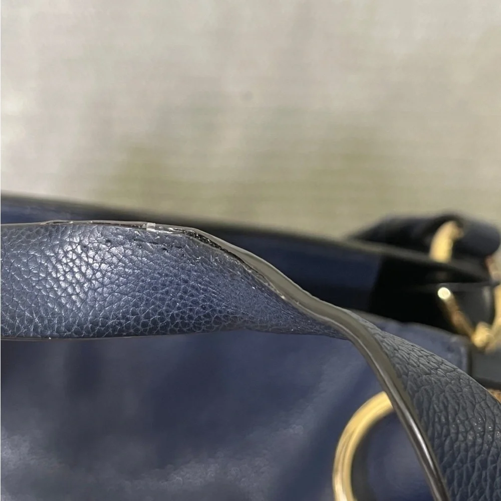 Rebecca minkoff navy and gold leather purse with tassel zipper - Picture 3 of 12